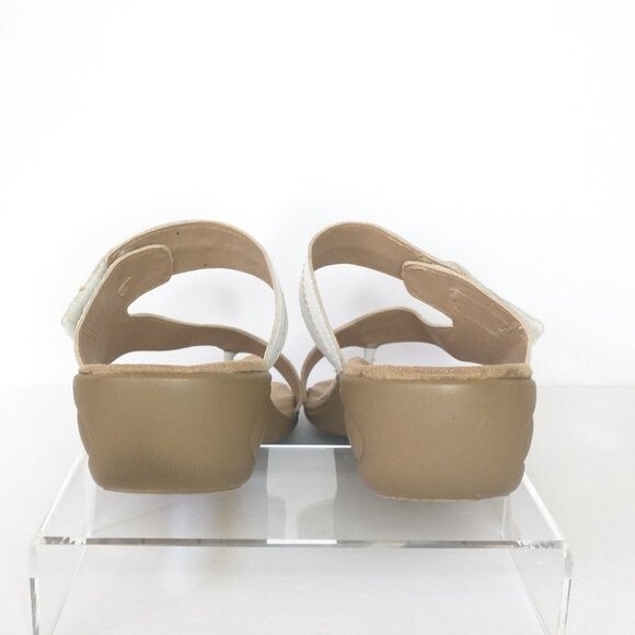 Bass White Leather Demi Thong Sandals Womens Size 9.5 Wedge - Picture 7 of 11